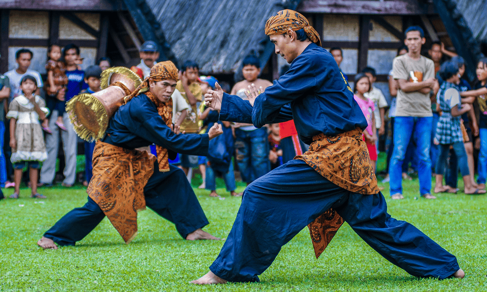 Suku Sunda: Warisan Budaya dan Tradisi dari Tanah Priangan