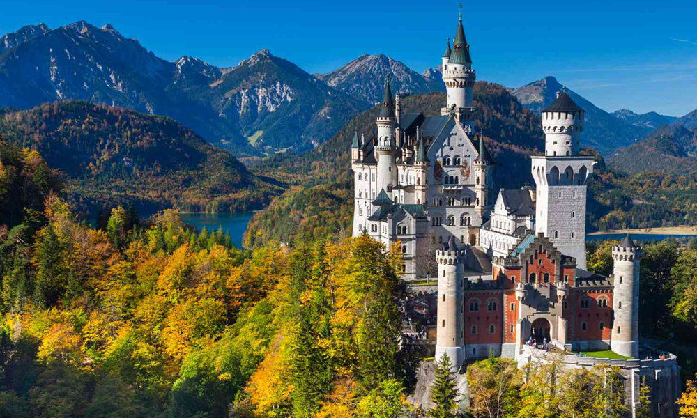 Kastil Neuschwanstein: Istana Dongeng di Jerman