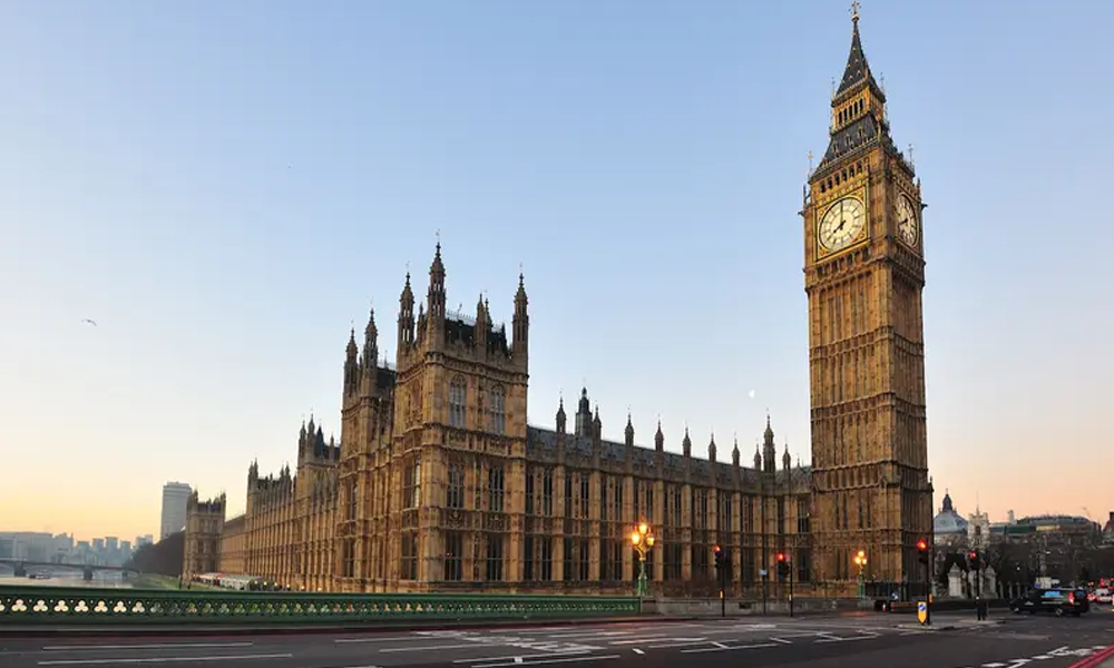 Menara London: Benteng Sejarah yang Menakutkan